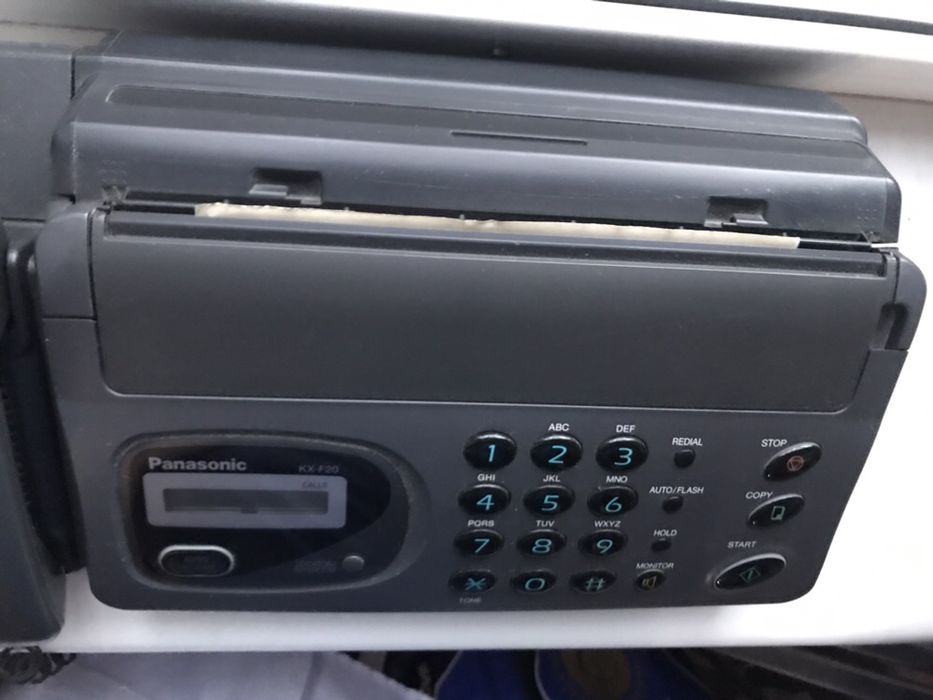 Продам факс Panasonic
