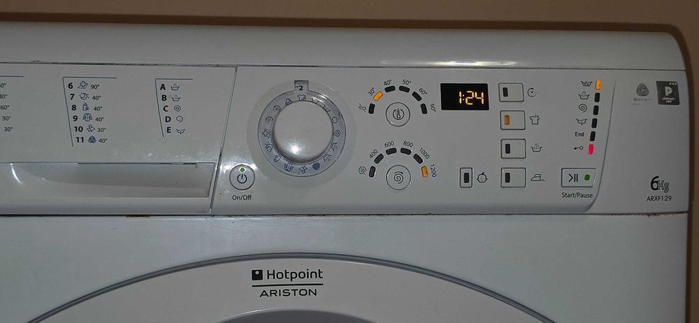 Пералня Hotpoint Ariston