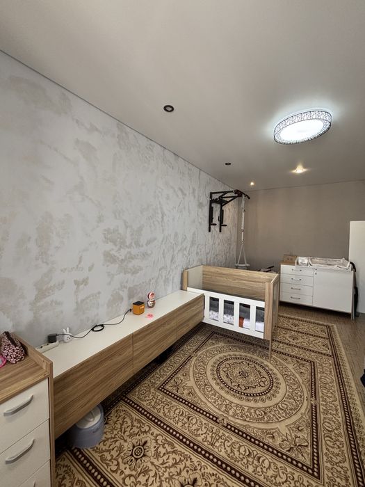 Продам 2к.кв. Нурсити 2мкр.