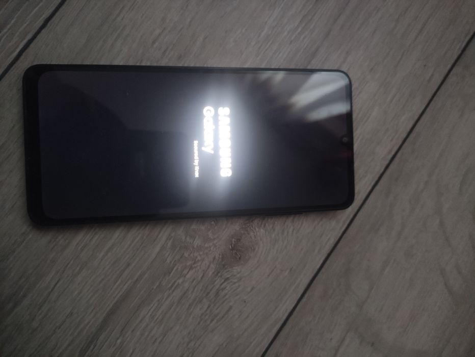 Vând Samsung Galaxy A06