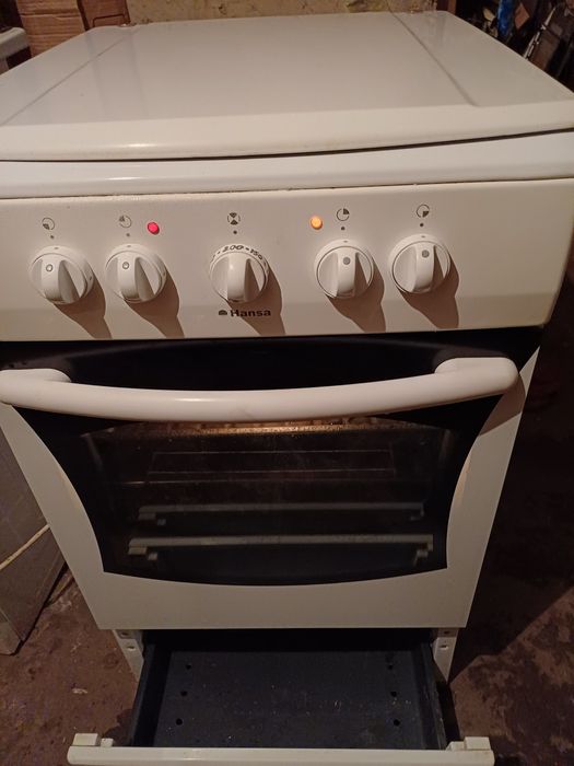 Газовая плита ханса.