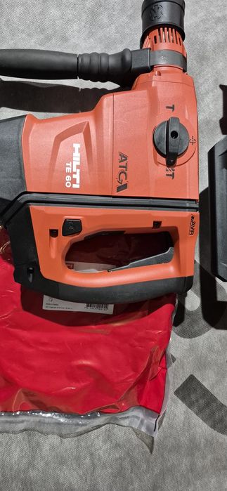 Hilti rotopercutor pe acumulator,curent