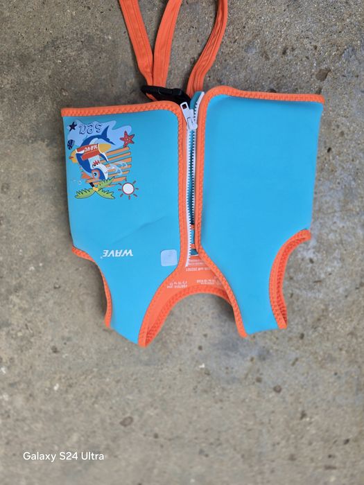 Кростренежор , басейн, жилетка,мивка