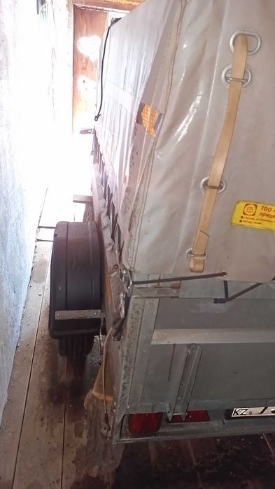 Легковой прицеп.