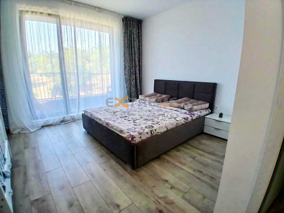 Продава се Тристаен апартамент в с. Левски, Област Варна - 120 кв.м за 2375 €/кв.м - Снимка #11