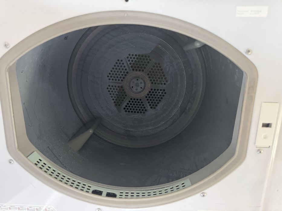 Сушилня Hotpoint Ariston