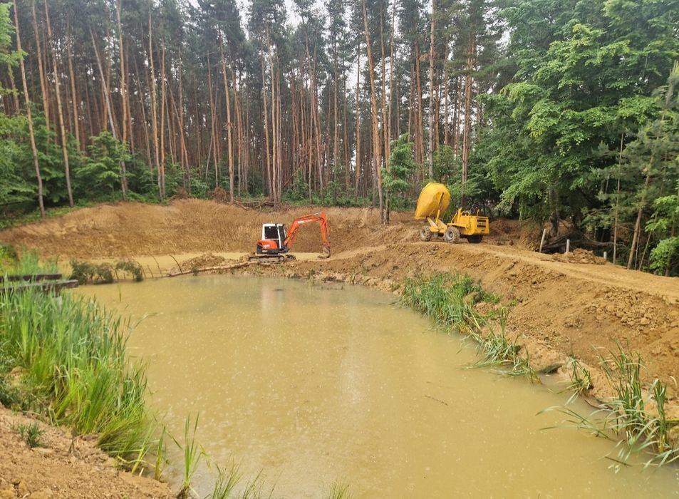 Prestări servicii Excavări demolari sapaturi excavator dumper bobcat