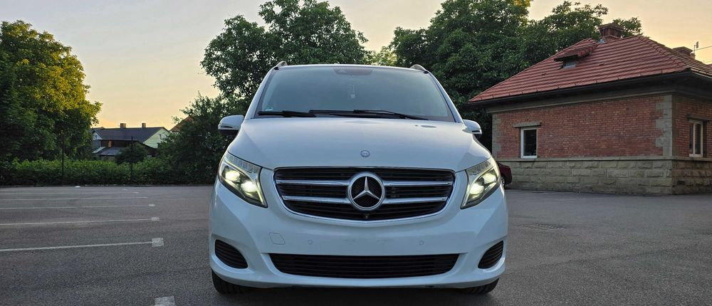 Mercedes V class V250