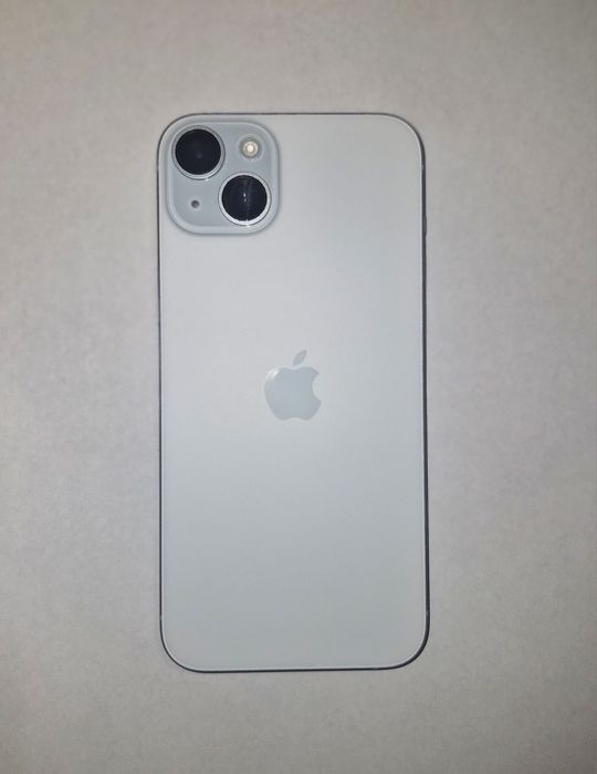 Vand IPhone 15 Plus(fara variante)