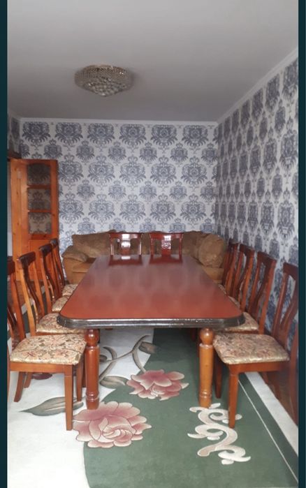 Стол, стулья из чистого дерева