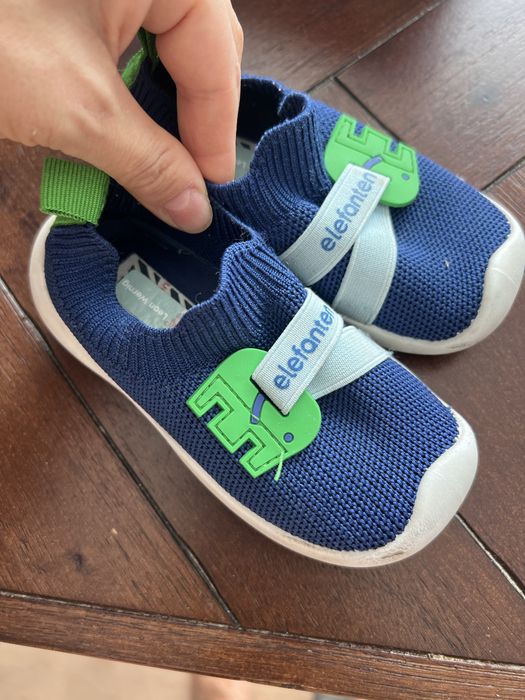 Sneakers elefanten in stare perfecta