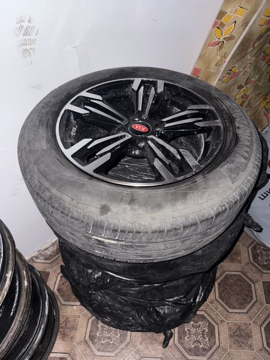 Диски KIA с шинами yokohama