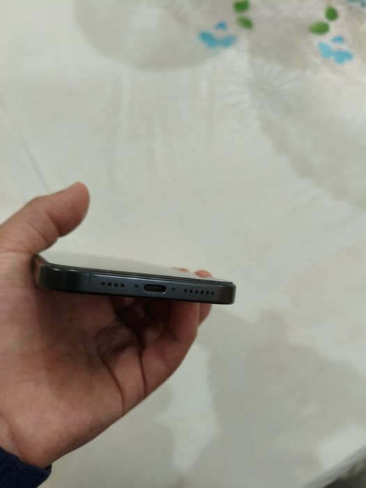 iPhone 16 Pro Max Black titanium