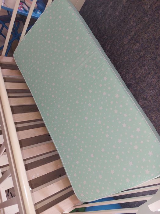 Кроватка детская