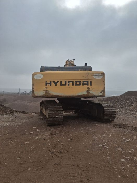 Продаётся экскаватор гусеничный Хундай
