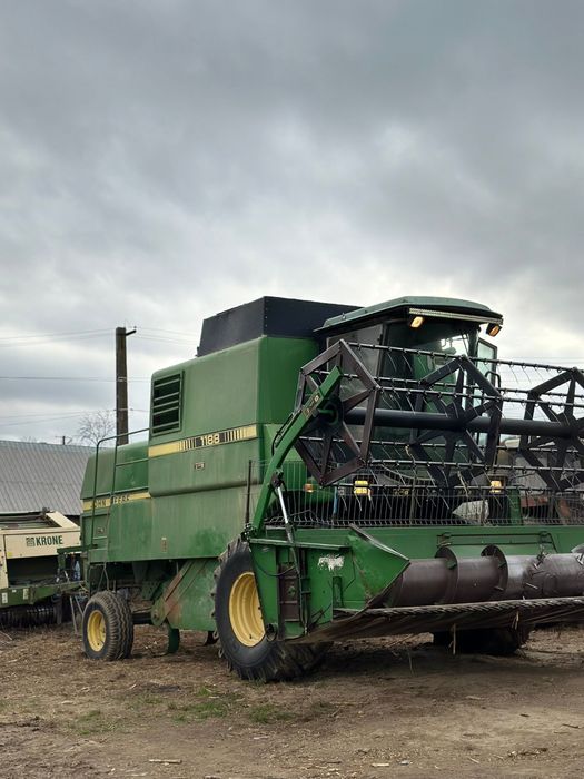 Combina John Deere 1188