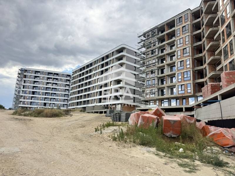 Двустаен апартамент  за продажба с акт 14 в кв.Владиславово, Варна.