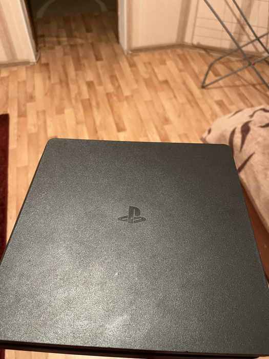 PlayStation 4 Slim 1T