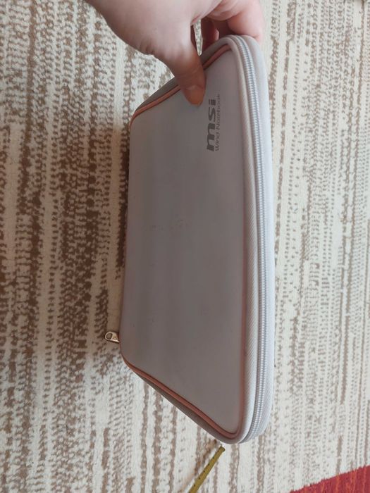 Husa Hama alba pentru tableta