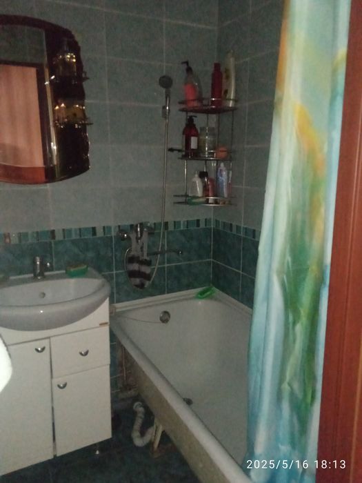 Продам квартиру 3х-комнатную