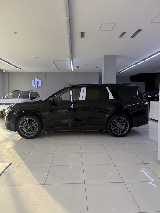 LEAPMOTOR C16 Elektr Restyling