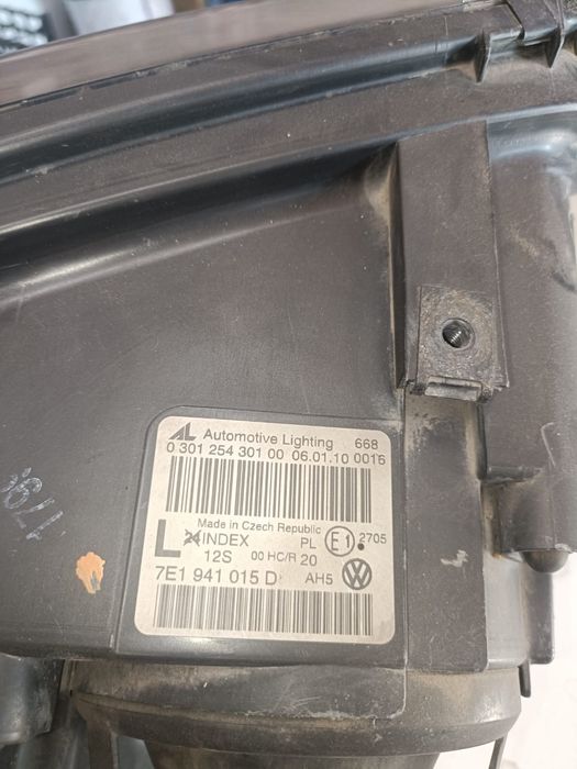 Фара  б/у фольцваген транспортер Т5