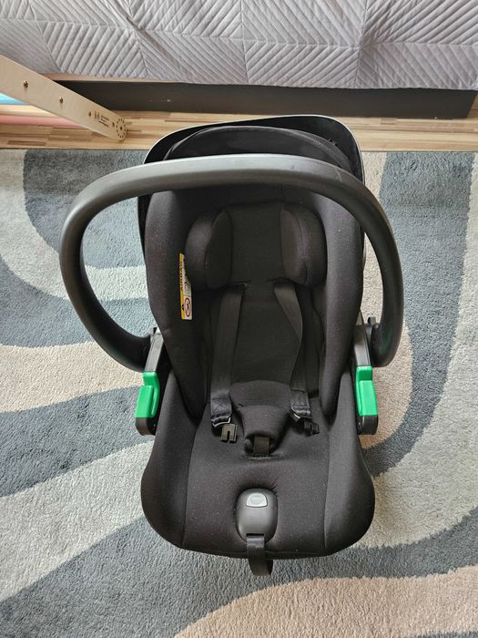 Бебешко кошче за кола