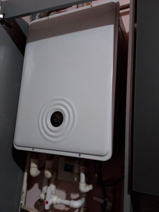 Котёл двухконтурный Ronay б/у на запчасть