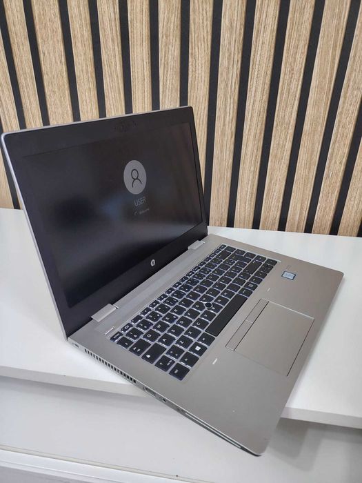 Laptop HP I5 hard ssd 500gb