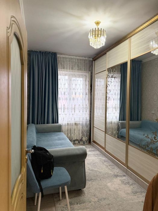 Продаётся 3 ком кв в мкр Восток