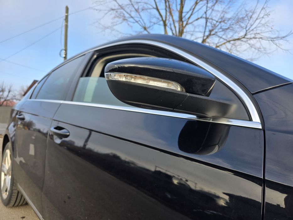 Oglinda Passat B7 LC9X stanga/dreapta