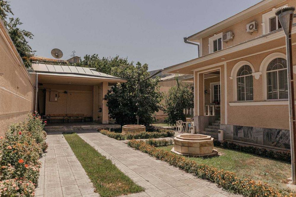 Продаётся готовый бизнес на улице Узбекистанская