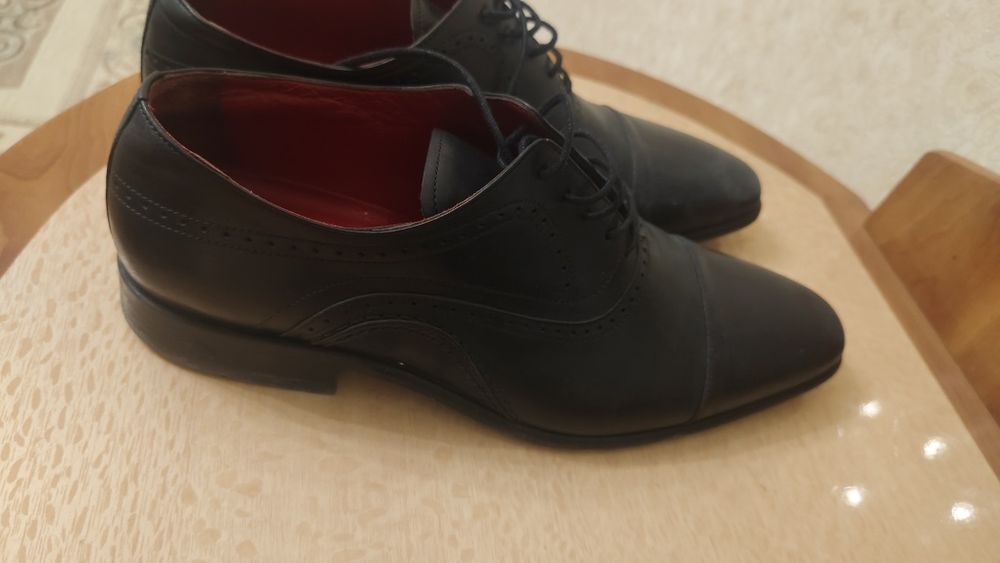 Туфли от Enrico Marinelli размер 42