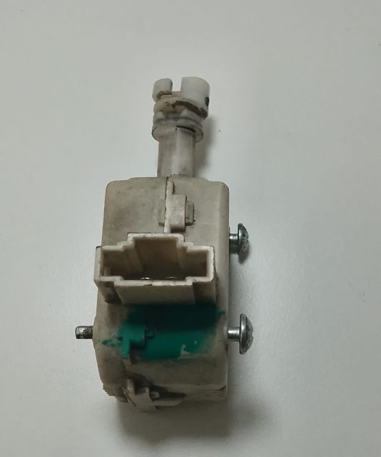 Motoras  Clapeta rezervor 3B0959782 Volkswagen VW Golf a 4-a generati