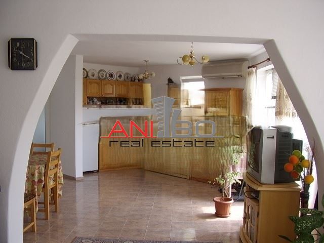 Продава се Къща в с. Близнаци, Област Варна - 495 кв.м за 627 €/кв.м - Снимка #3