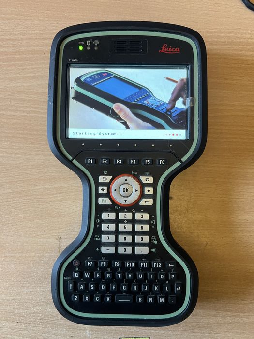 Leica CS20 3.75G Carnet de teren