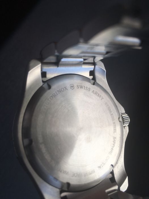 Victorinox Swiss Army Maverick