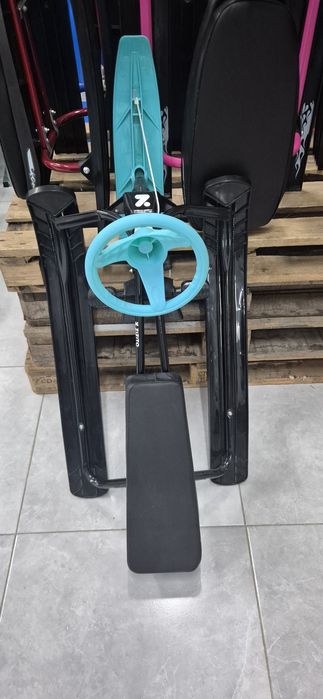 Шейна с кормило и спирачка Чук и Гек