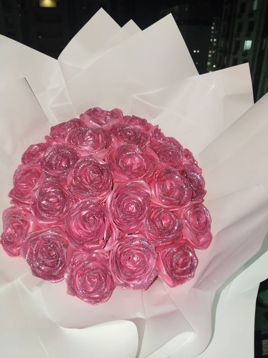 Букеты из отластных лент