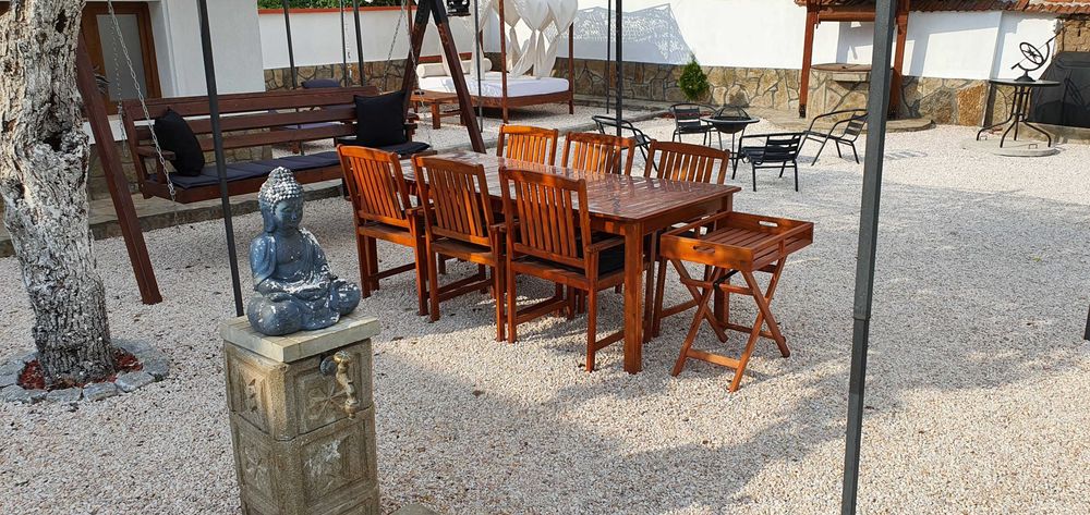Напълно обзаведена къща под наем до магистрала „Марица“ и българо-турската граница.