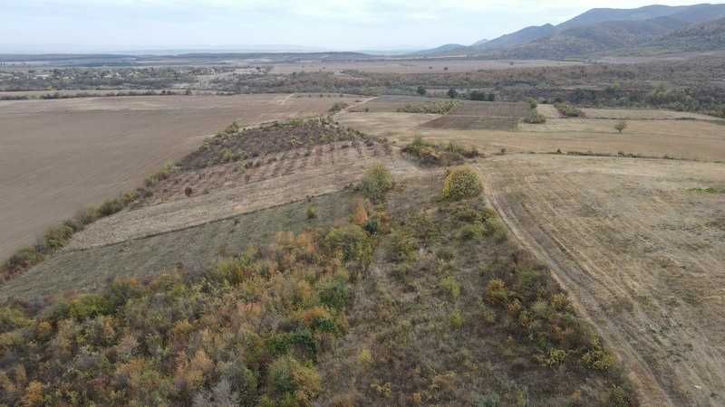 Продавам 11,299 дка земя в землището на с. Имренчево