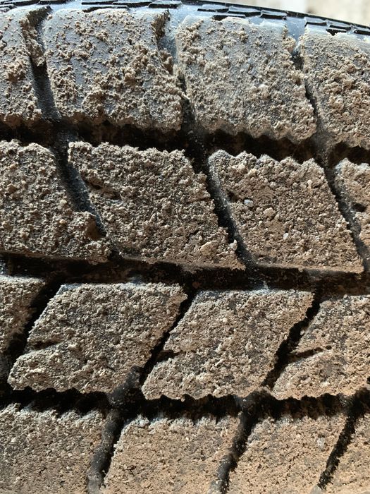 Гуми със джанти 5х100 14r