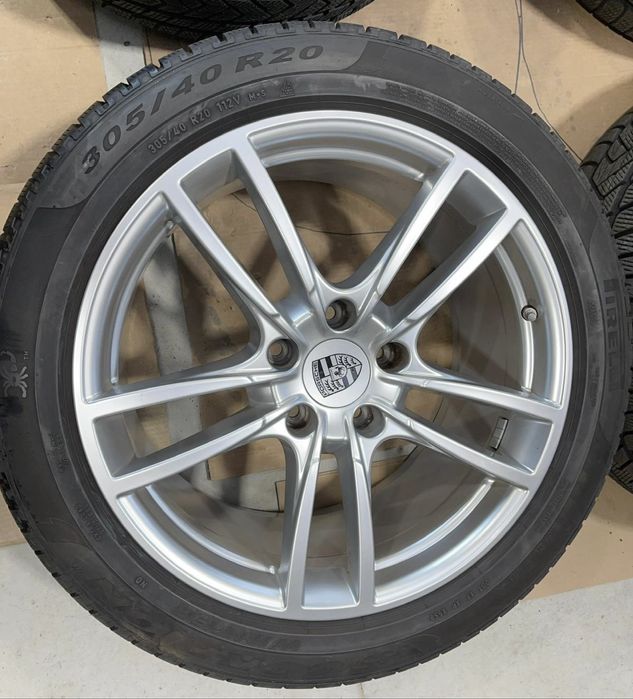 Roti iarna Porsche Cayenne 20 DOT2023 ca si NOI FACTURA