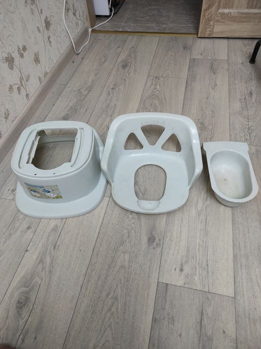 Горшок для ребенка и тазик
