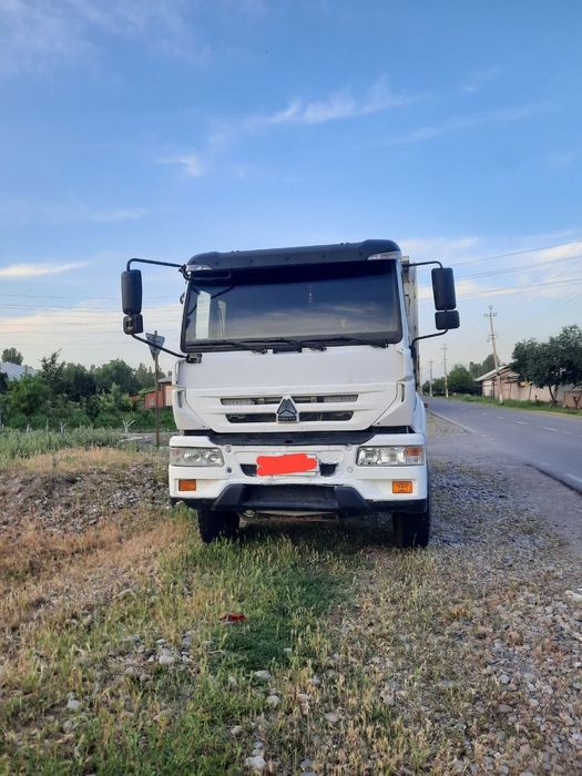 HOWO SINOTRUK 
Yili 2020
Probe 82 000
yoqilgi: Gaz
balonlari: 60.70%
h