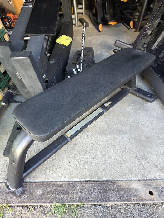 Banca fitness profesionala