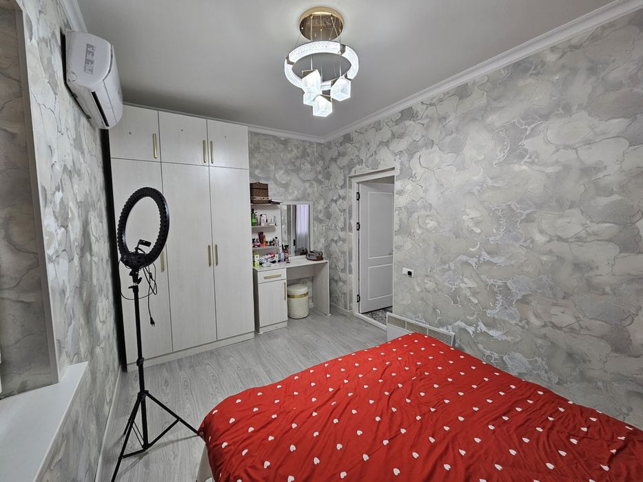 Срочно продаётся 2-х комн квартира в Сергели строител, 2/3/9