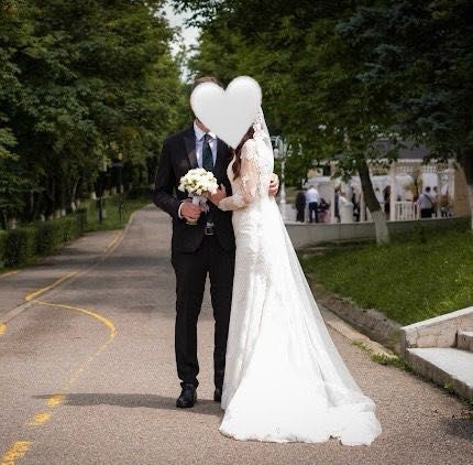 Vand rochie de mireasa