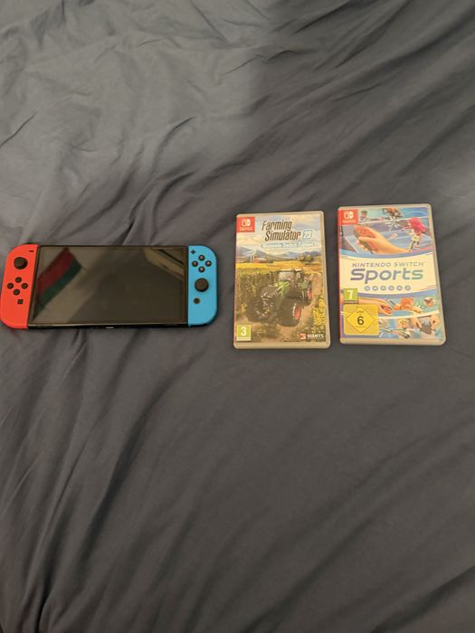 Продавам Nintendo Switch OLED