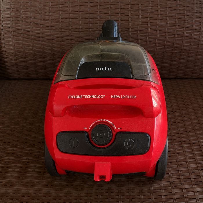 Aspirator Arctic fără sac, Cyclone Technology